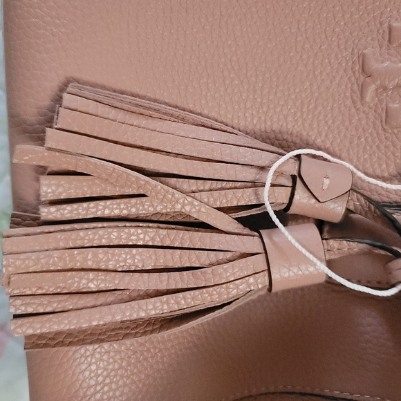 Tory Burch tote - Picture 11 of 15